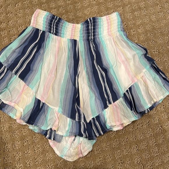 Surf Gypsy flowy shorts - Picture 3 of 3